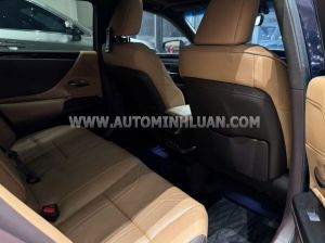 Xe Lexus ES 250 2020
