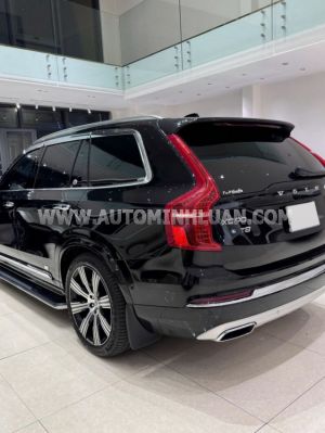 Xe Volvo XC90 Recharge T8 AWD 2022