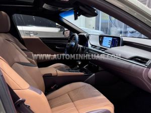 Xe Lexus ES 250 2021