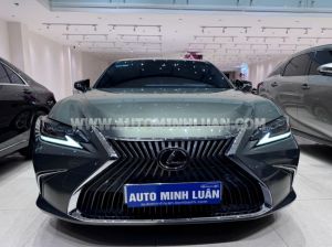 Xe Lexus ES 250 2021