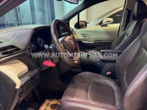 Xe Toyota Sienna Platinum 2.5 AT 2021