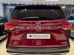 Xe Toyota Sienna Platinum 2.5 AT 2021