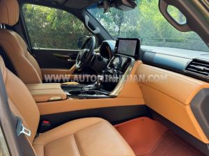 Xe Lexus LX 600 Urban 2024