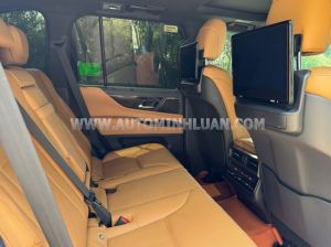 Xe Lexus LX 600 Urban 2024