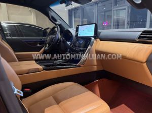 Xe Lexus LX 600 Urban 2024