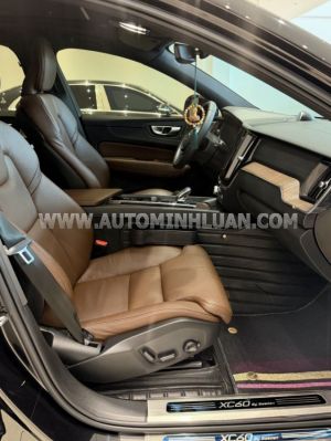 Xe Volvo XC60 Inscription B6 AWD 2022