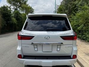 Xe Lexus LX 570 2018