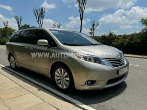 Xe Toyota Sienna Limited 3.5 2017