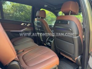Xe BMW X7 xDrive40i 2024