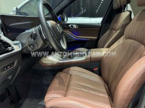 Xe BMW X7 xDrive40i 2024
