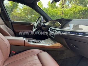Xe BMW X7 xDrive40i 2024